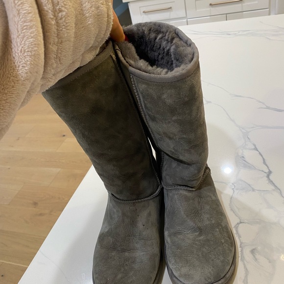 Ugg boots - Picture 2 of 7